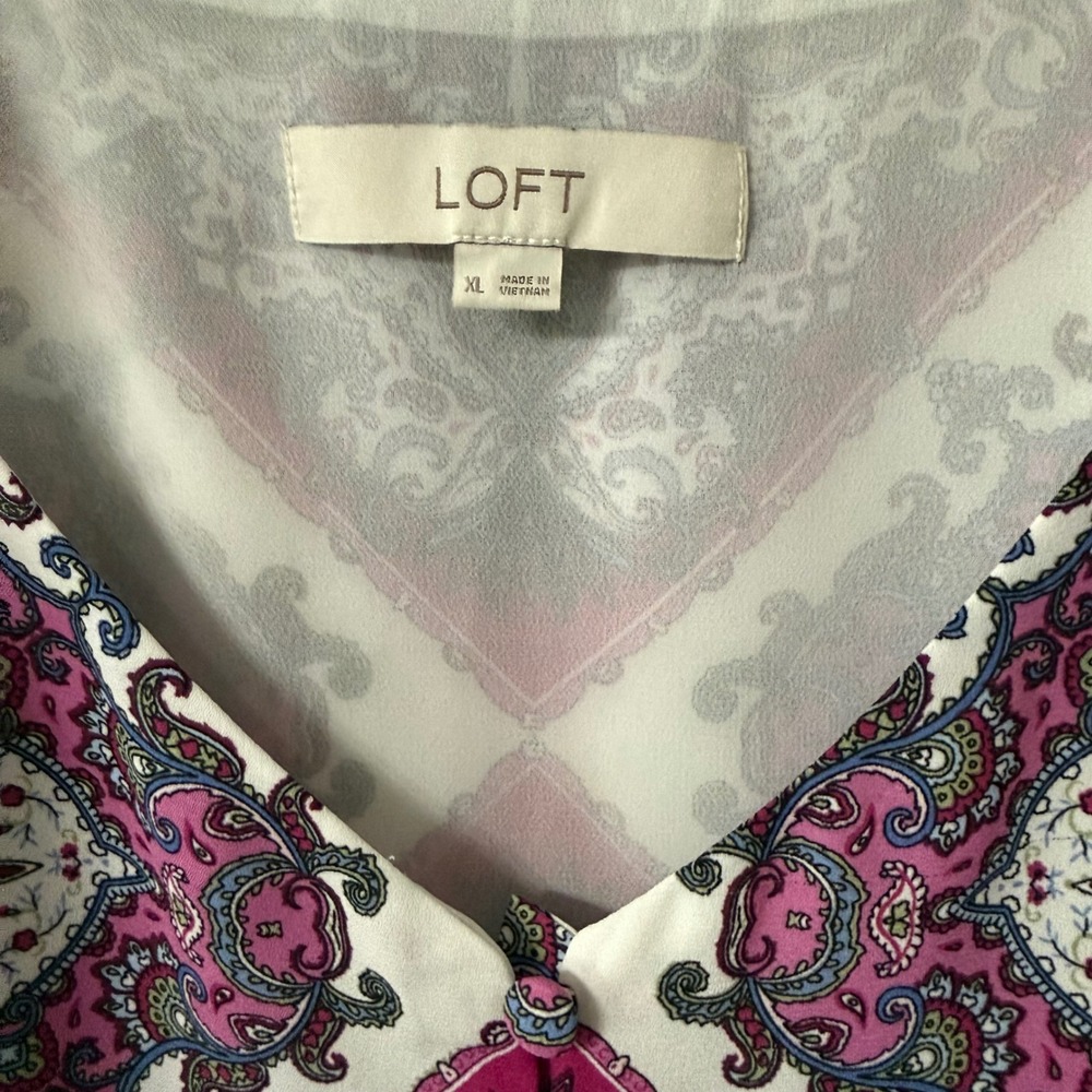 LOFT Womens XL Magenta Medallion Paisley Lightweight V-Neck Lined Camisole - Picture 3 of 10